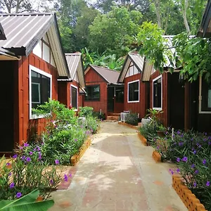 Resort Long Phi Phi Don