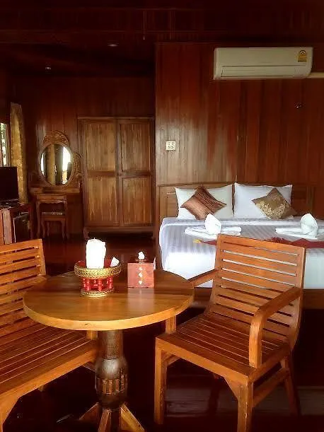 Fresh House Hotel Koh Lanta 3*,